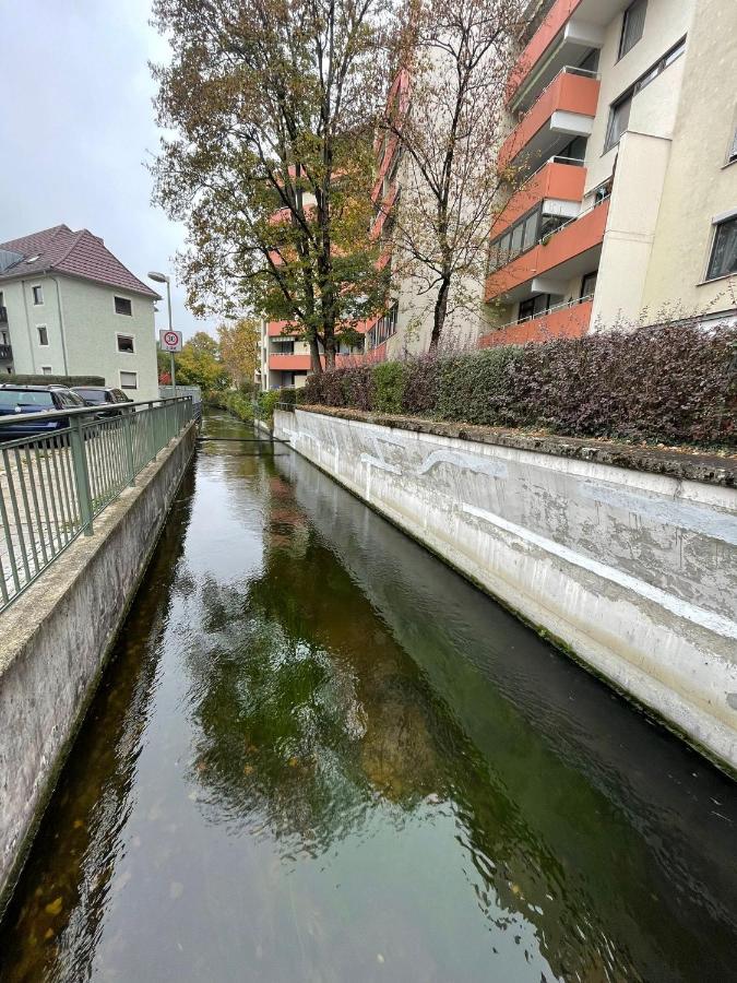 Lilis Apartment Mit Balkon Augsburg Exteriör bild